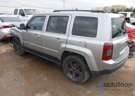 2016 Jeep Patriot Latitude z USA, uszkodzony, nr VIN 1C4NJPFA2GD659180